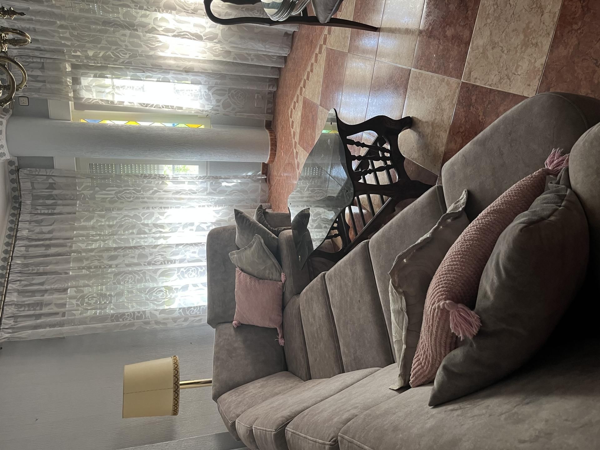 Wohnzimmer von Wohnung miete in Miguel Esteban mit Heizung und Möbliert