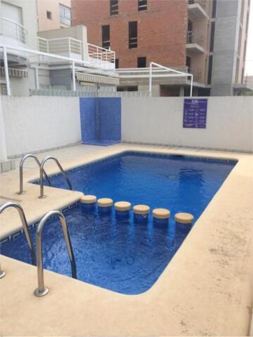 Piscina de Piso de alquiler en Bellreguard con Calefacción, Jardín privado y Terraza