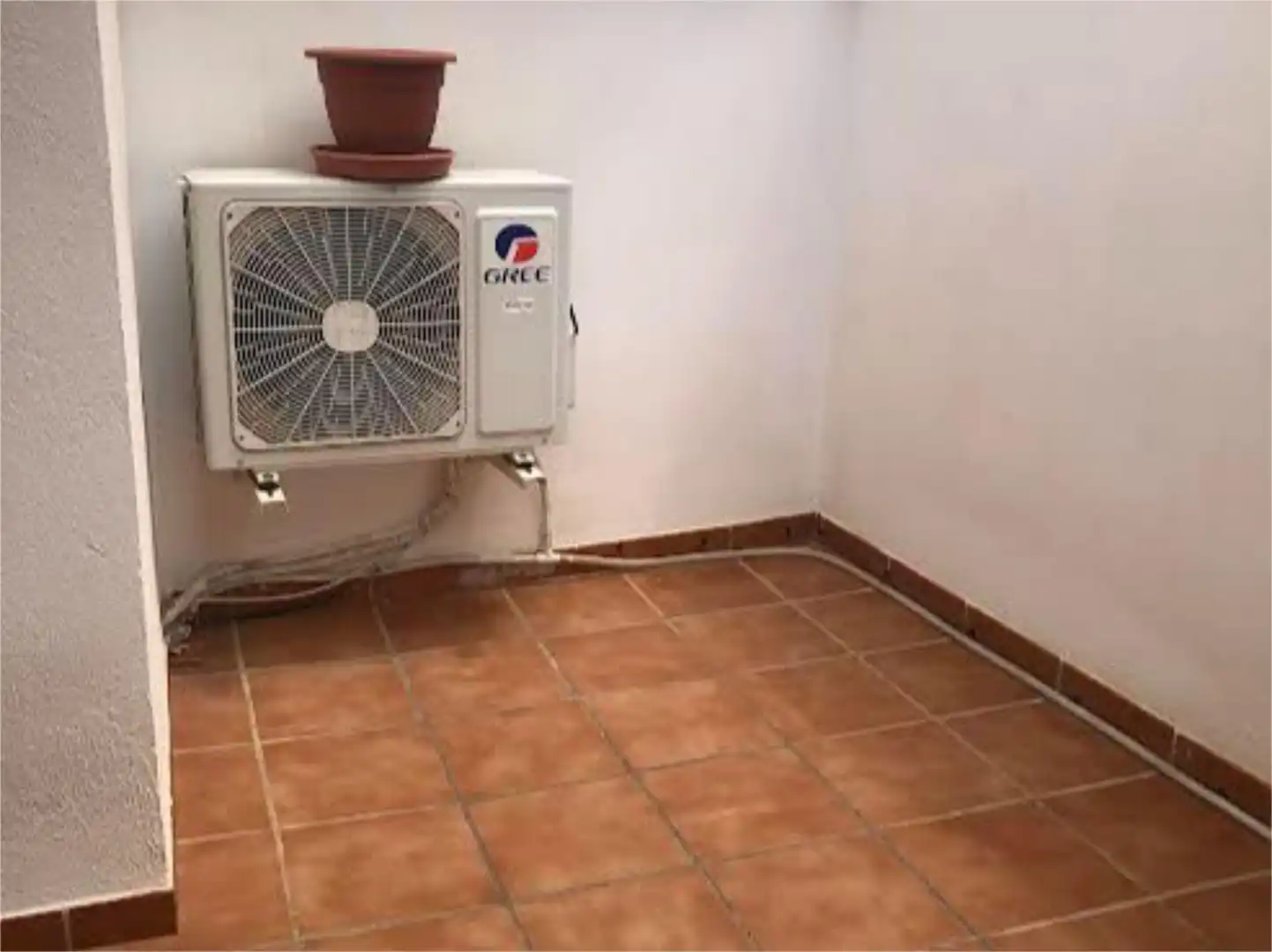 Casa adosada en venta en Calle San Fernando, 2, L'Olleria Casa adosada en venta en L'Olleria con Aire acondicionado y Terraza