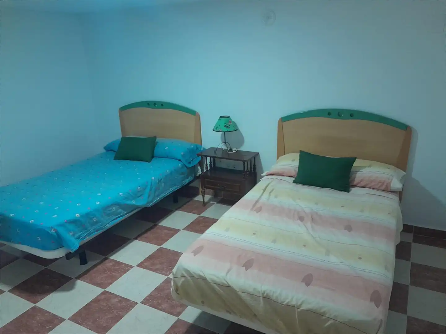 Einfamilien-Reihenhaus zum Verkauf in Calle del Polvillo, 14, Pozuelo de Calatrava Schlafzimmer von Einfamilien-Reihenhaus zum Verkauf in Pozuelo de Calatrava mit Klimaanlage, Schwimmbad und Balkon