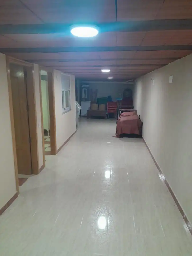 Einfamilien-Reihenhaus zum Verkauf in Calle del Polvillo, 14, Pozuelo de Calatrava Einfamilien-Reihenhaus zum Verkauf in Pozuelo de Calatrava mit Klimaanlage, Schwimmbad und Balkon