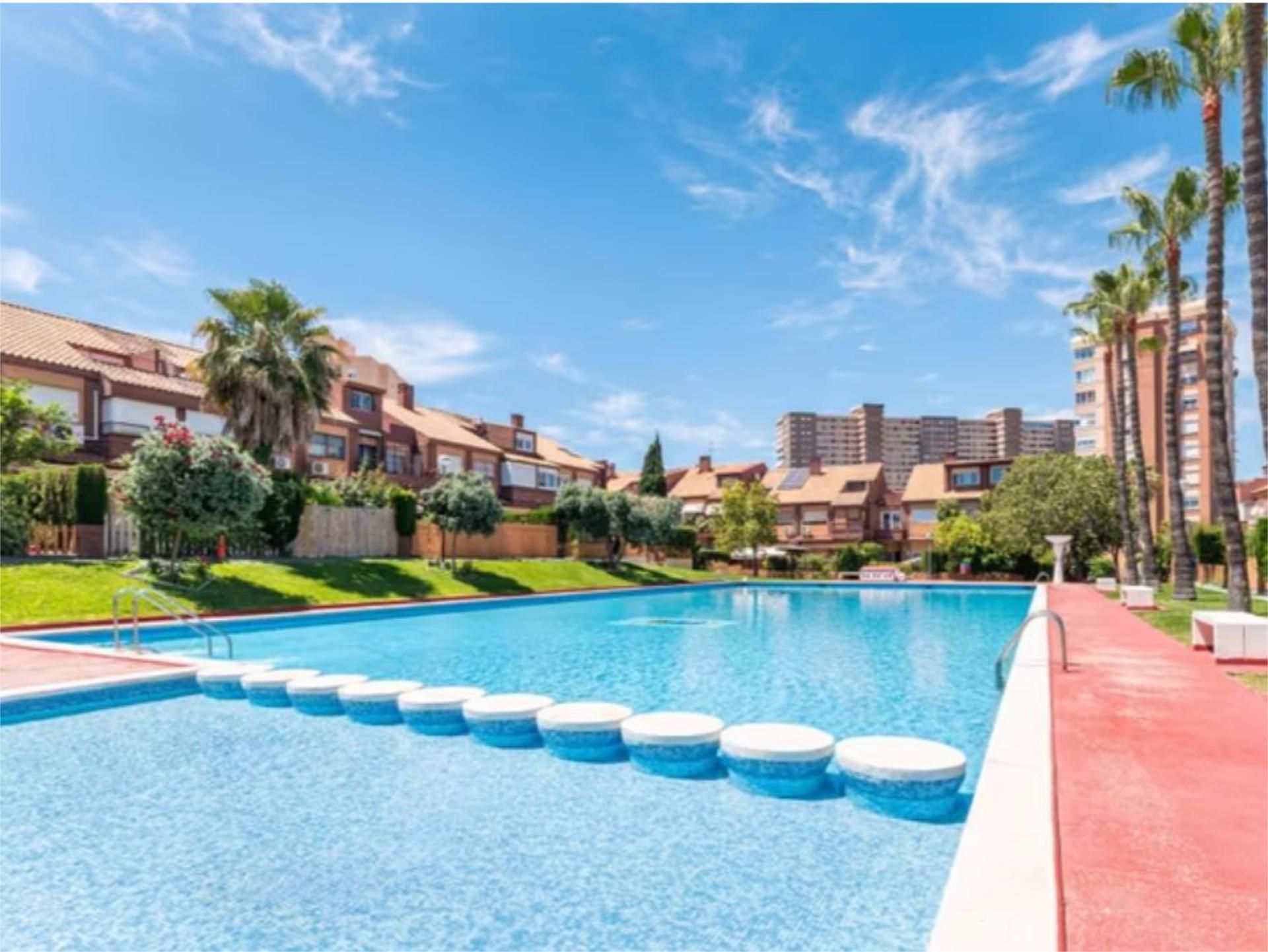 Swimming pool of Single-family semi-detached to rent in Alicante / Alacant  with Air Conditioner, Heating and Private garden