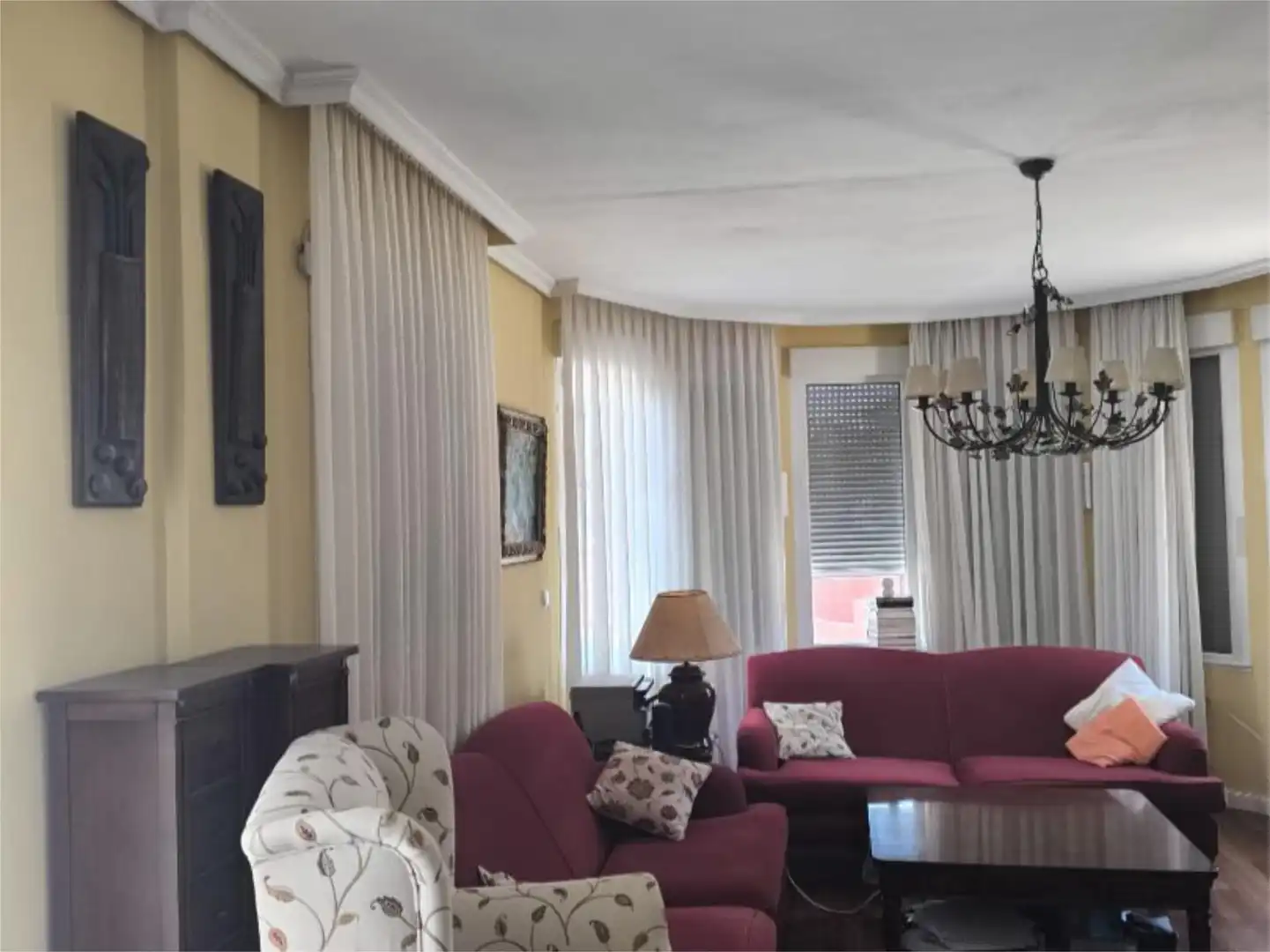 Flat for sale in El Monte Living room of Flat for sale in Torrelodones with Air Conditioner, Heating and Private garden