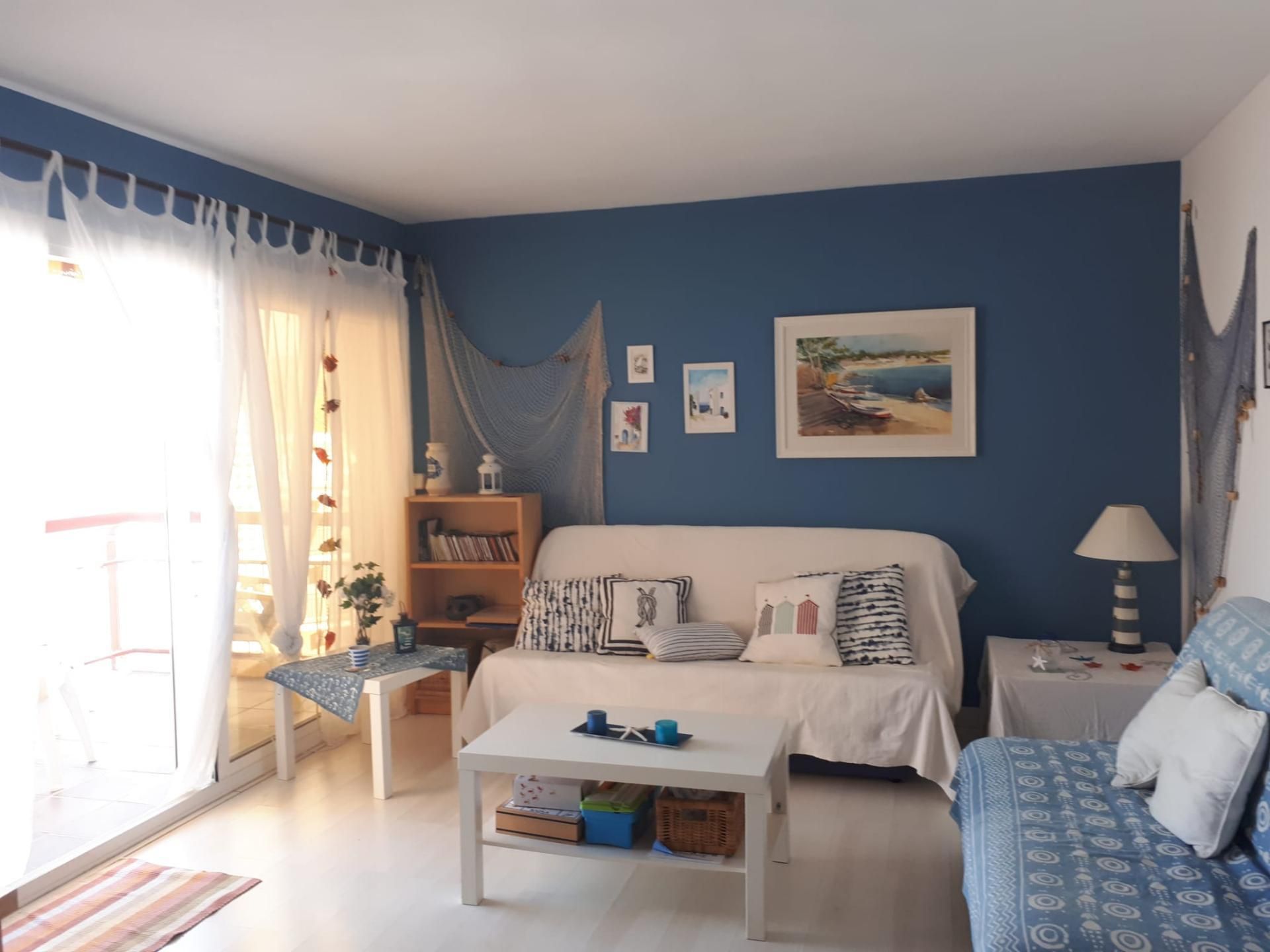 Sala de estar de Estudio en venta en Palamós con Aire acondicionado, Parquet y Terraza