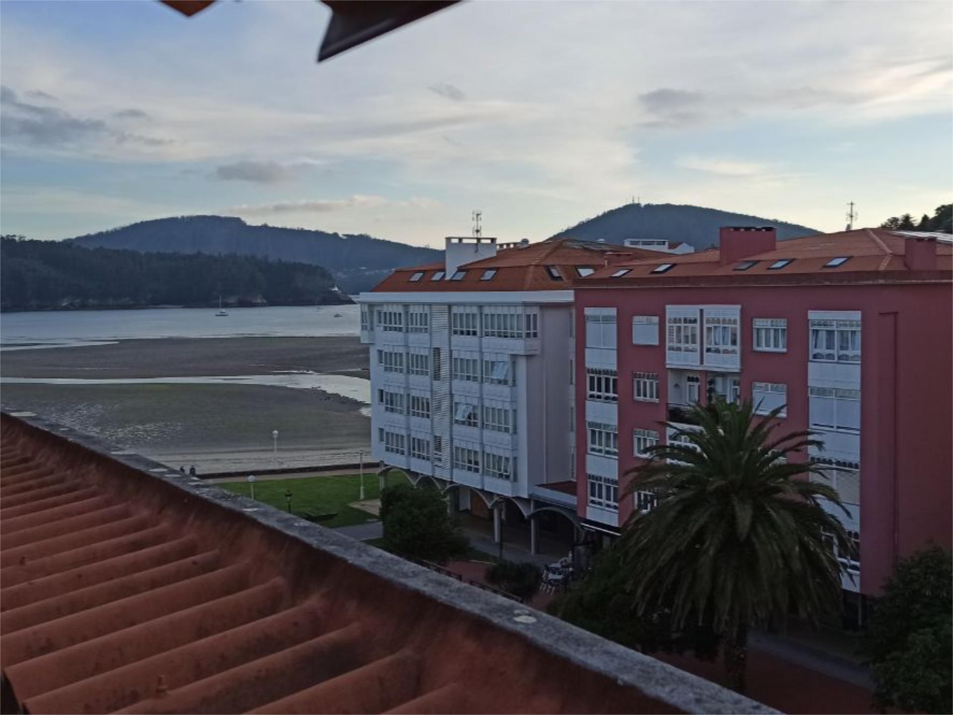 Exterior view of Flat to rent in Cedeira  with Furnished