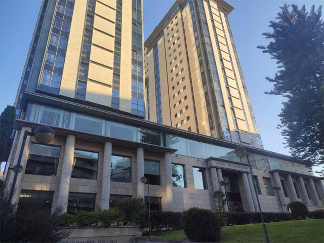 Piso en Alquiler en Rúa de García Barbón, 64 en Centro - Areal