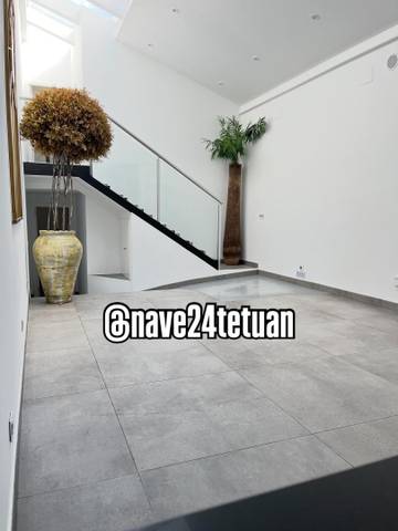 Local comercial en Alquiler en Calle de Gonzalo Sandino, 8 en Valdeacederas