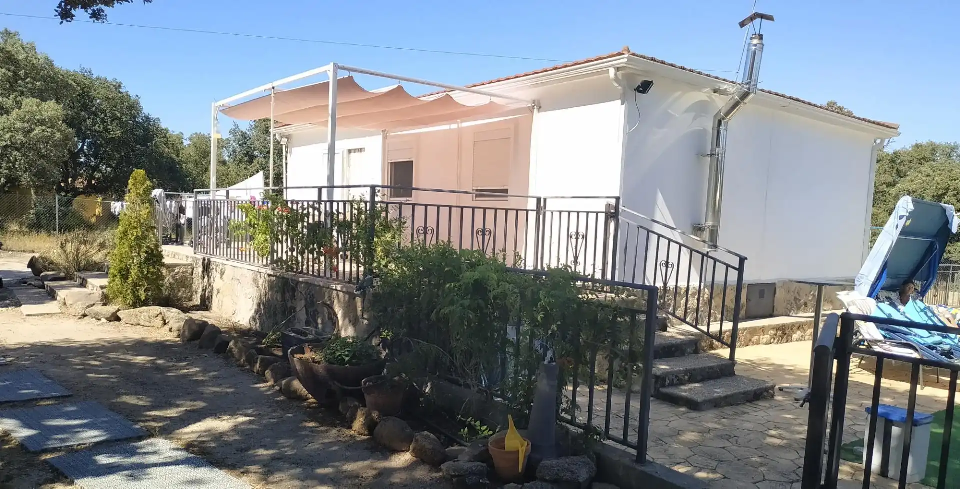 Casa o chalet en venta en Paseo de Los Sauces, 18, Maello Vista exterior de Casa o chalet en venta en Maello con Terraza, Piscina y Balcón