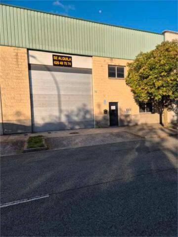Nave industrial en Alquiler en Aranguren