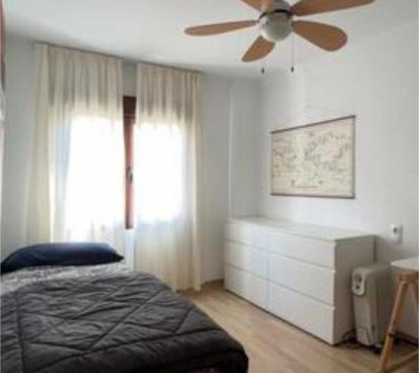 Flat to rent in San Ildefonso, Granada - image 1 Photo 1 of Flat to rent in San Ildefonso, Granada