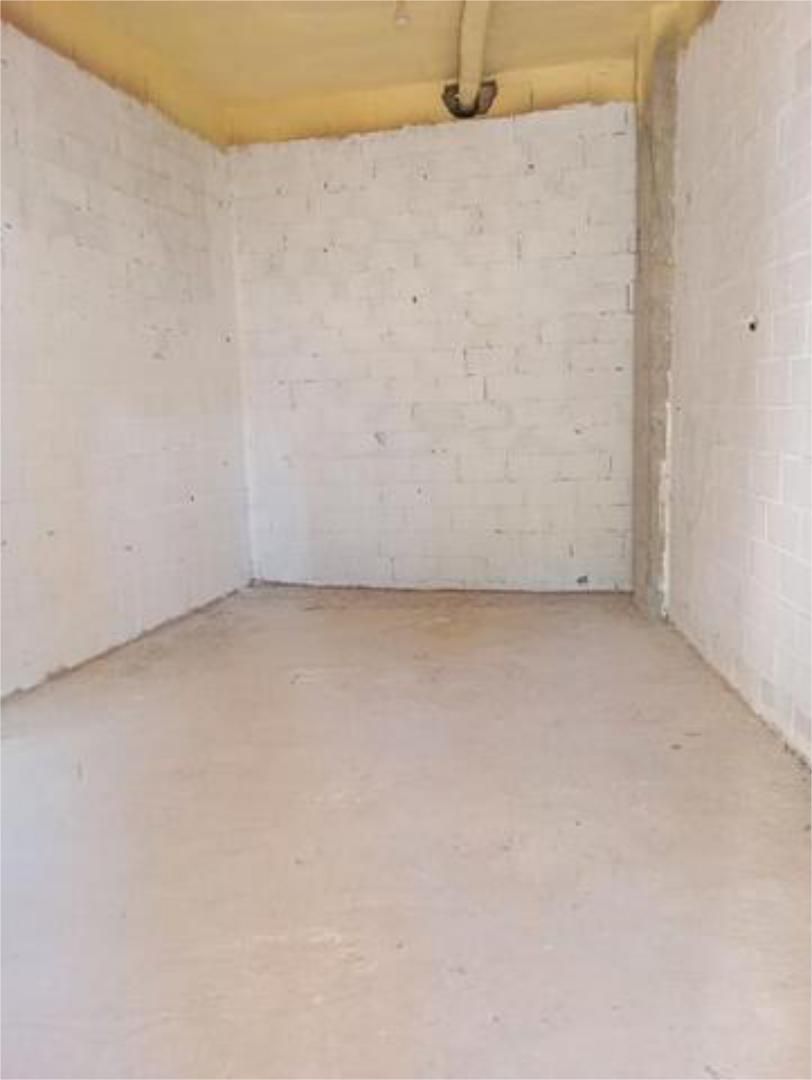 Box room to rent in  Logroño