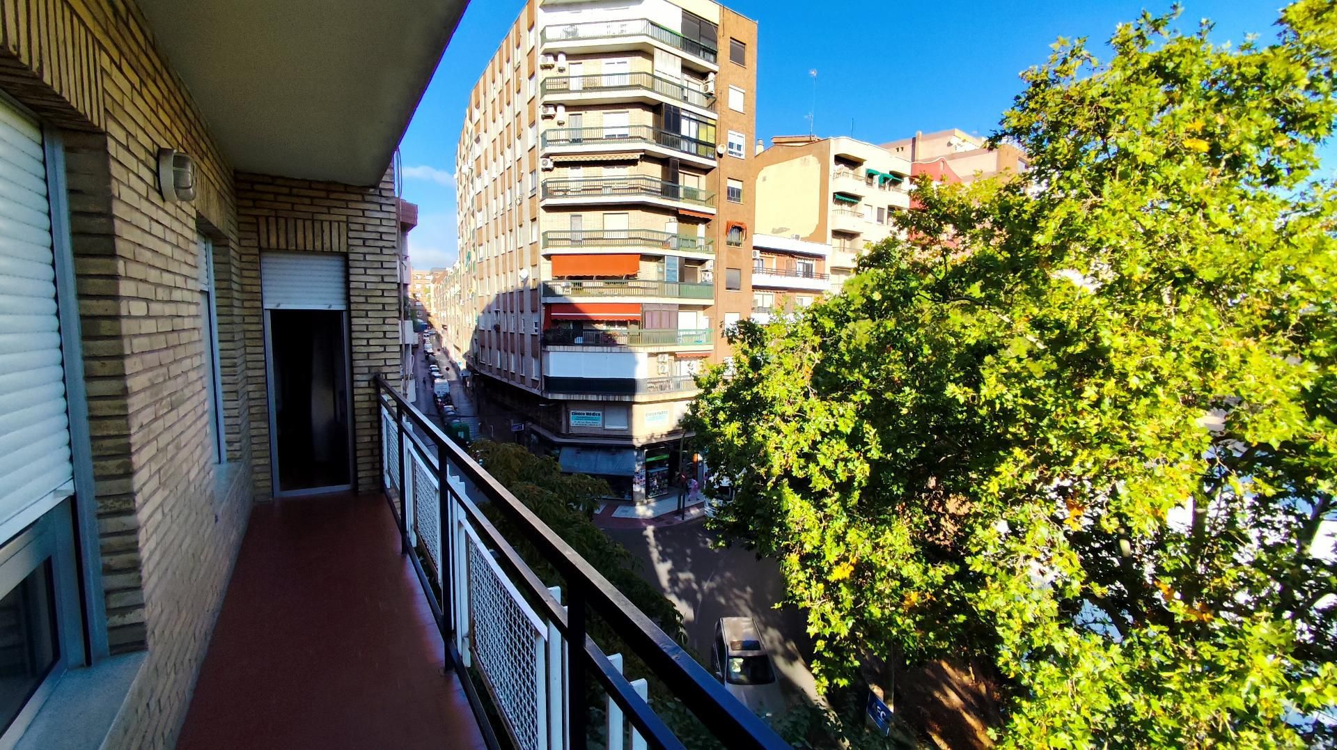 Exterior view of Flat to rent in Puertollano  with Heating, Parquet flooring and Terrace