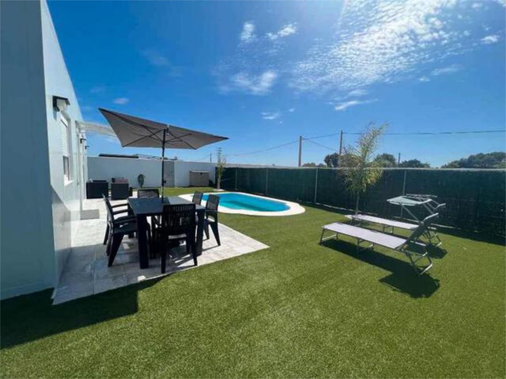 Swimming pool of Single-family semi-detached to rent in San Fernando  with Swimming Pool
