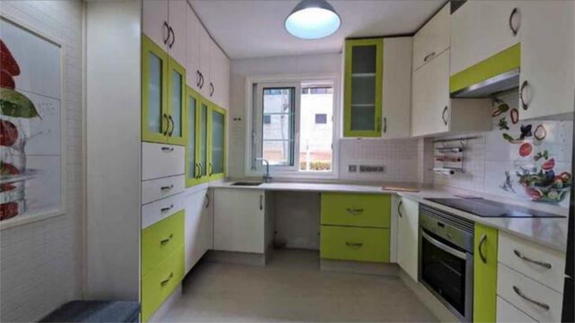 Kitchen of Flat for sale in Los Realejos  with Storage room