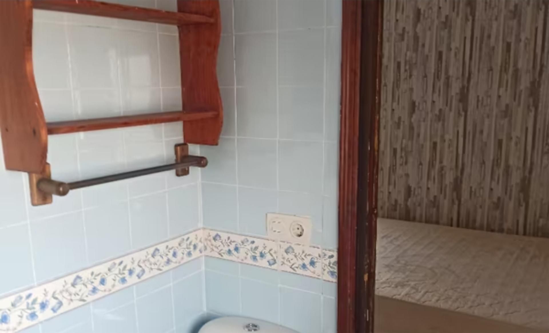 Bathroom of Flat for sale in Jerez de la Frontera  with Air Conditioner, Private garden and Terrace