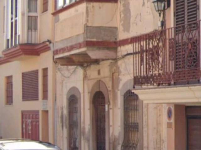 Piso en Venta en Calle San Pedro de Alcántara, 63 en San Pedro - Gabriel Miró - María Guerrero