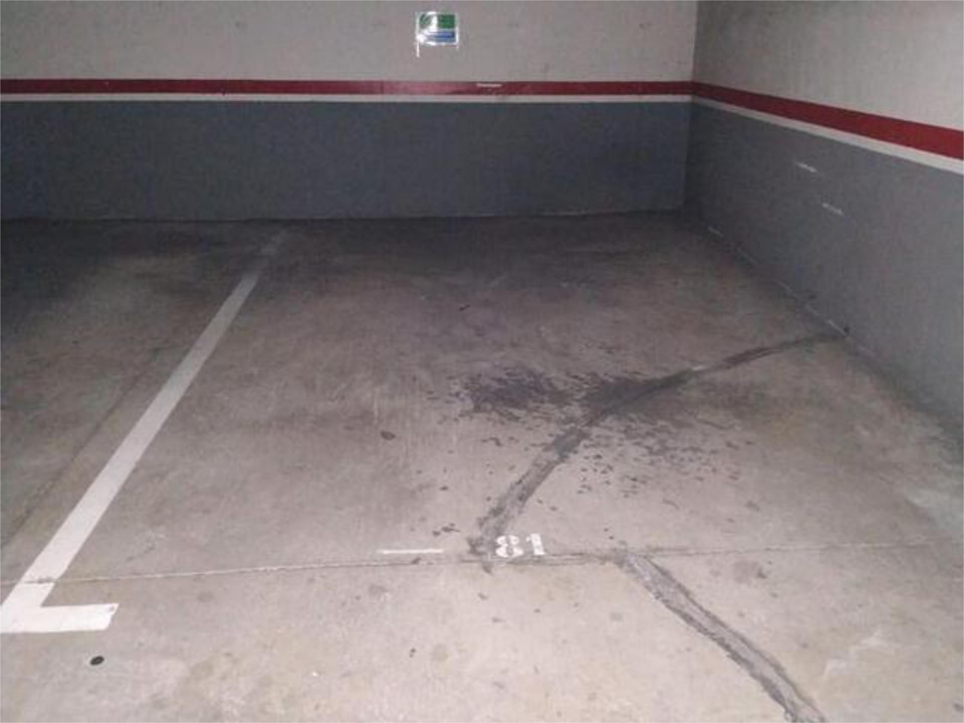 Parking of Garage to rent in Arona