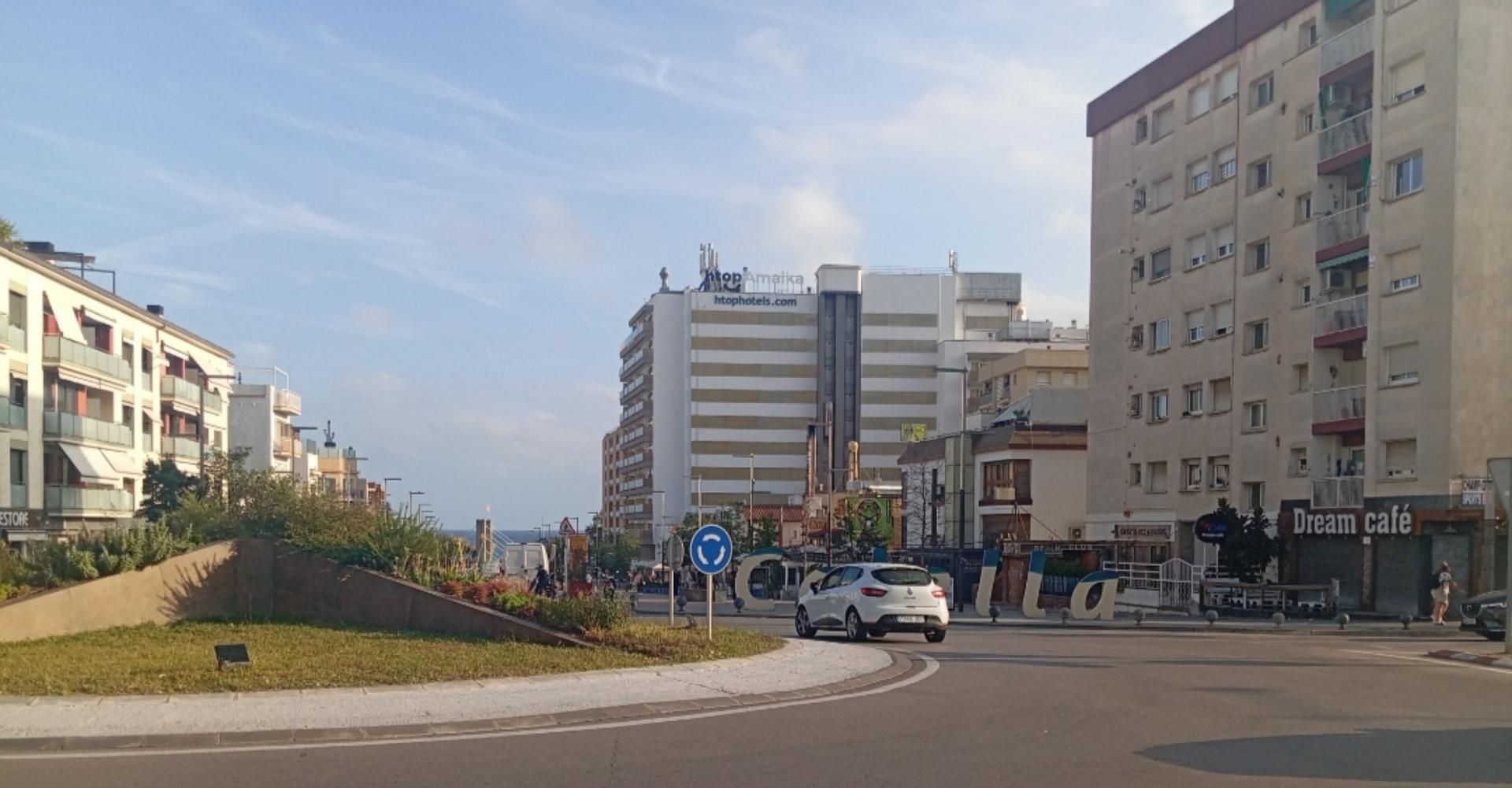 Exterior view of Flat to share in Calella  with Furnished, Oven and Washing machine