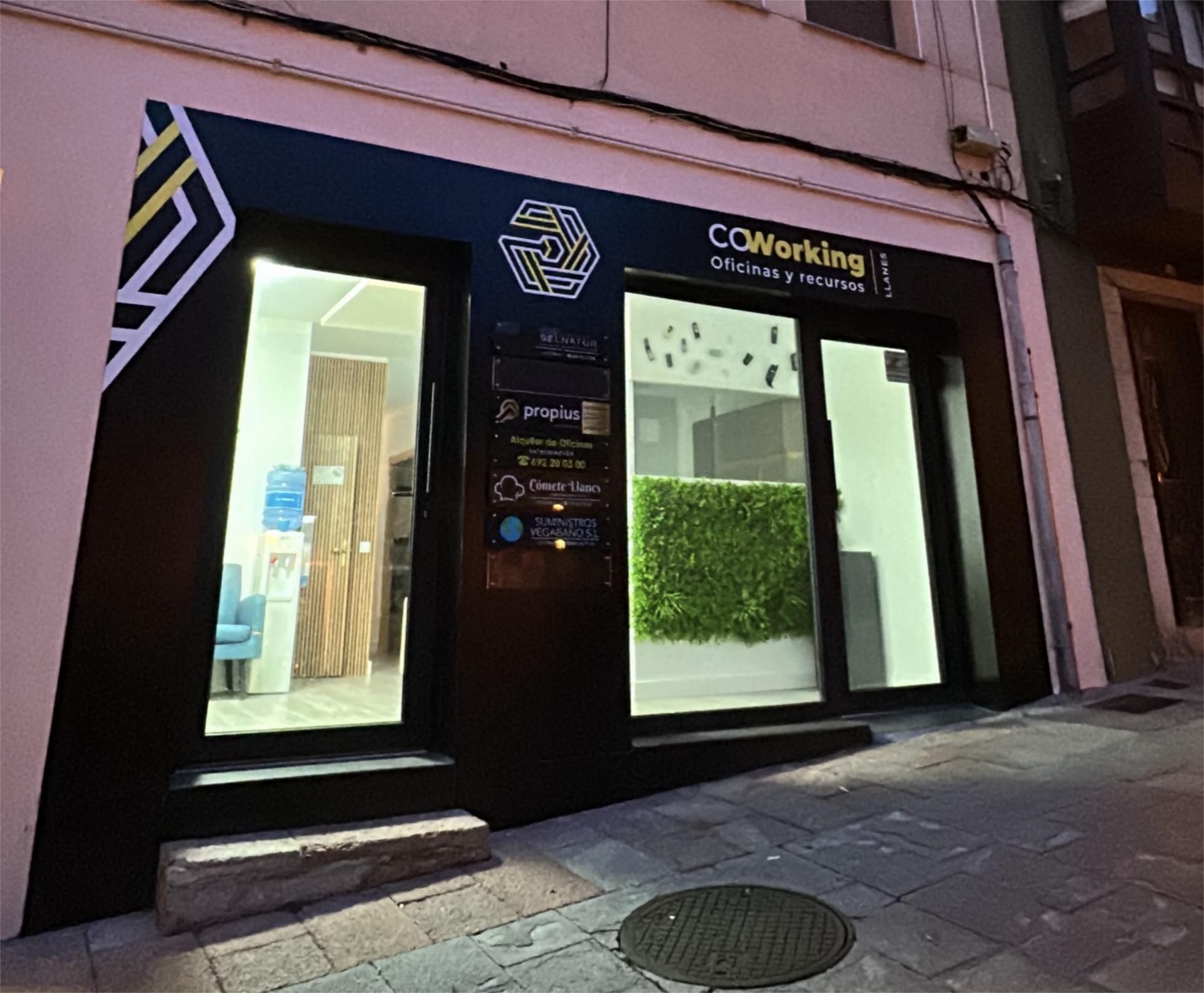 Büro miete in Llanes
