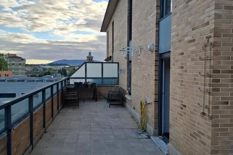 Photo 1 of Attic for sale in Calle Irigoien, 1, Villava / Atarrabia, Navarra