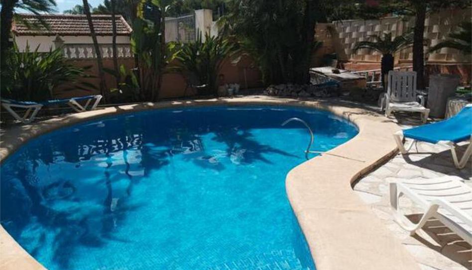 Single-family semi-detached to rent in Las Rotas / Les Rotes, Alicante - image 1 Photo 1 of Single-family semi-detached to rent in Las Rotas / Les Rotes, Alicante