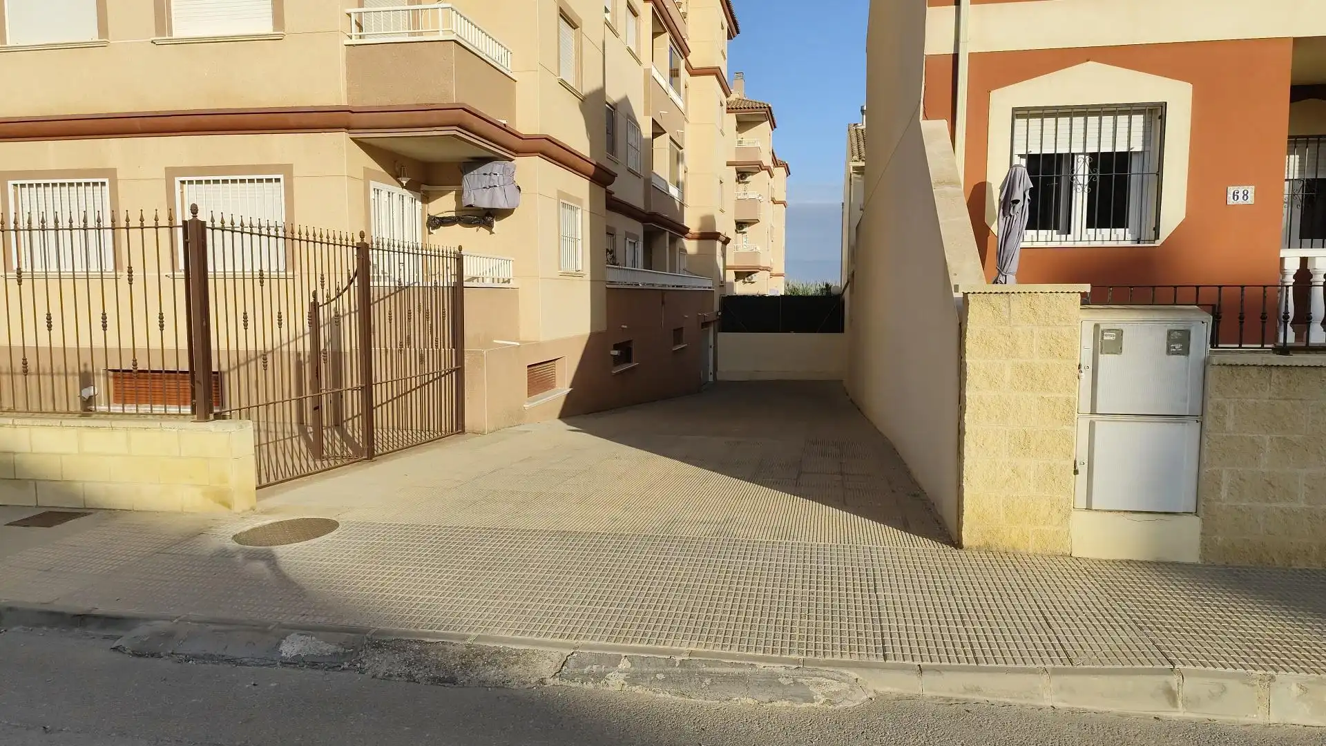 Vista exterior de Garaje en venta en Algorfa