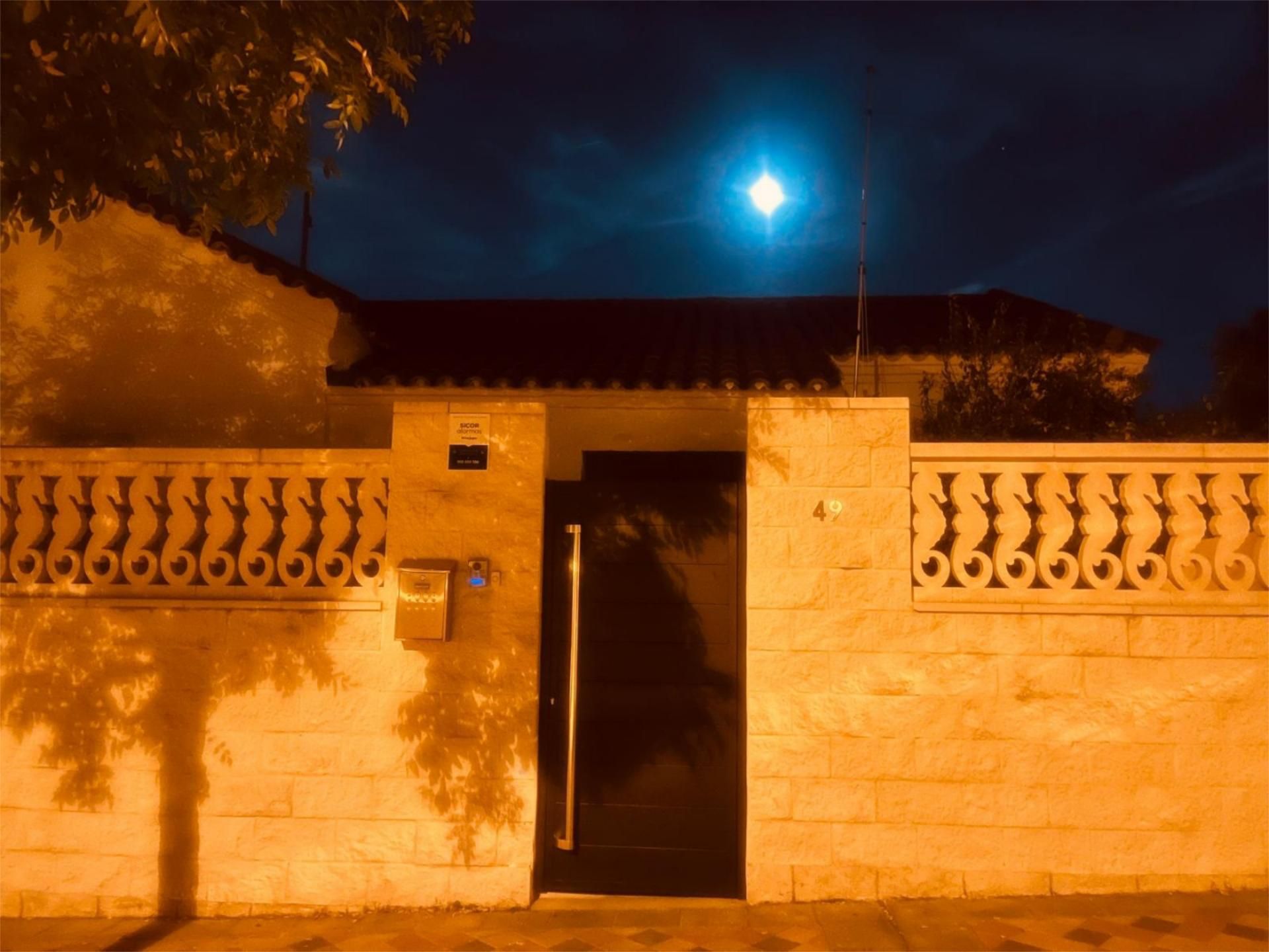 Single-family semi-detached to rent in Calle de Cardencha, 49, Campamento