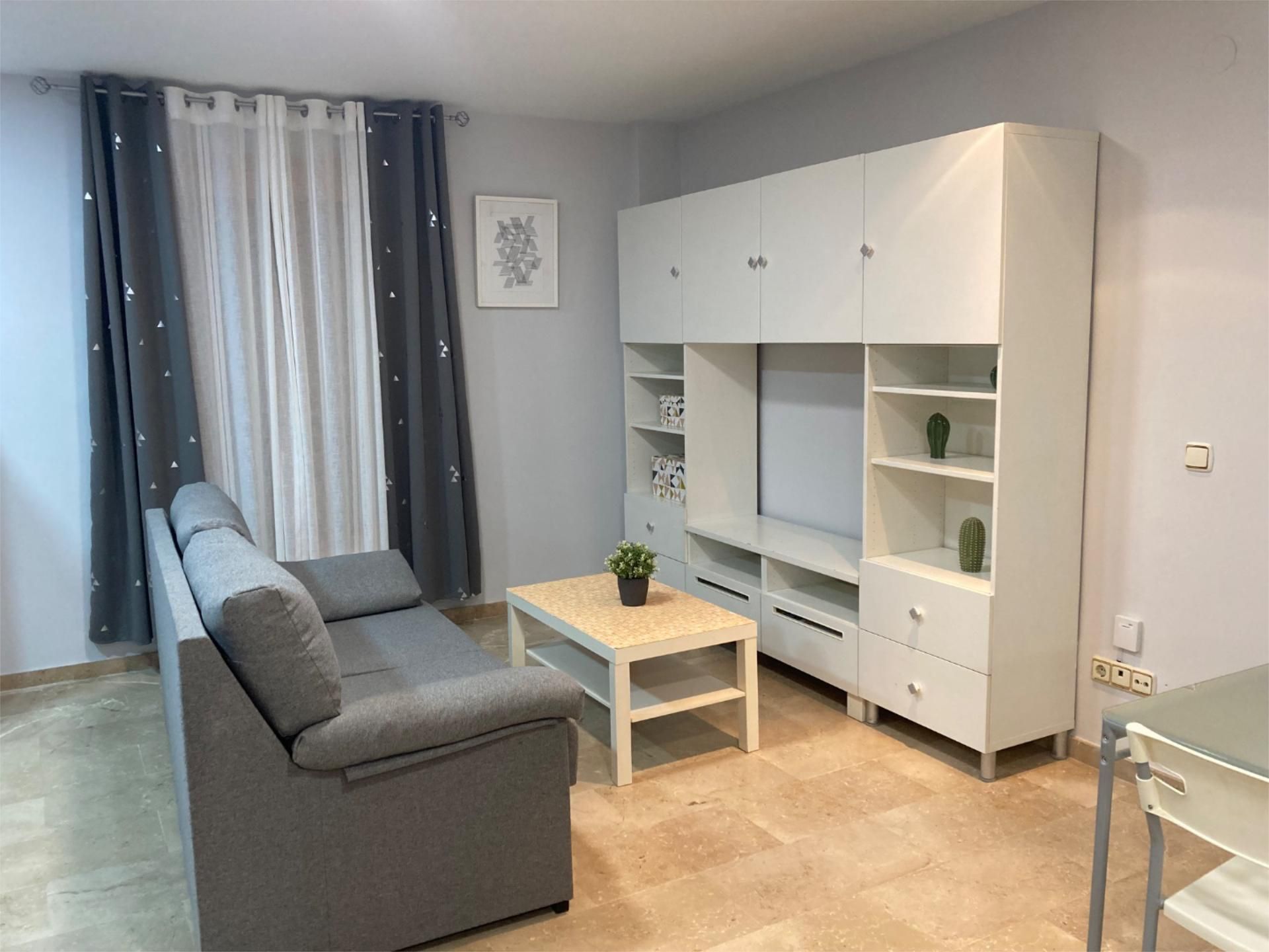 Living room of Apartment to rent in  Jaén Capital  with Air Conditioner, Heating and Furnished