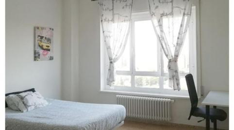 Photo 2 of Flat to share in Calle de Juan XXIII, 1, Barrio del Ave, Zaragoza