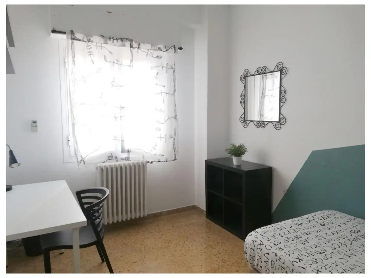 Room in Calle de Juan XXIII, 1, Barrio del Ave Room in Calle de Juan XXIII, 1, Barrio del Ave