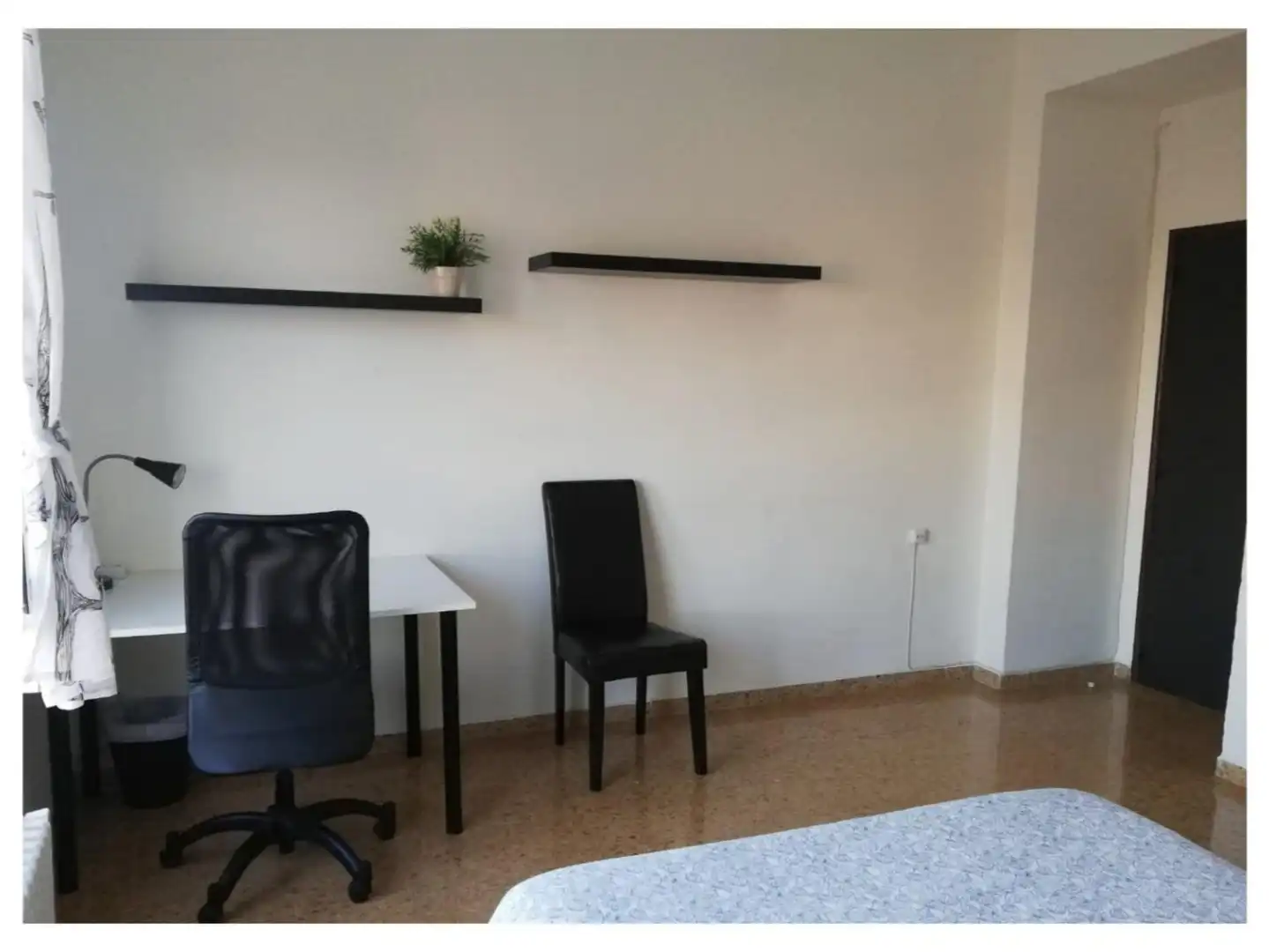 Room in Calle de Juan XXIII, 1, Barrio del Ave Room in Calle de Juan XXIII, 1, Barrio del Ave