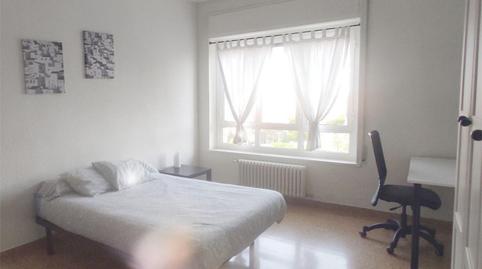 Foto 3 de Pis per a compartir a Calle de Juan XXIII, 1, Barrio del Ave,  Zaragoza Capital