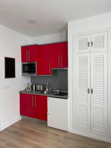 Ático en Alquiler en Calle de Alvarado, 19 en Bellas Vistas