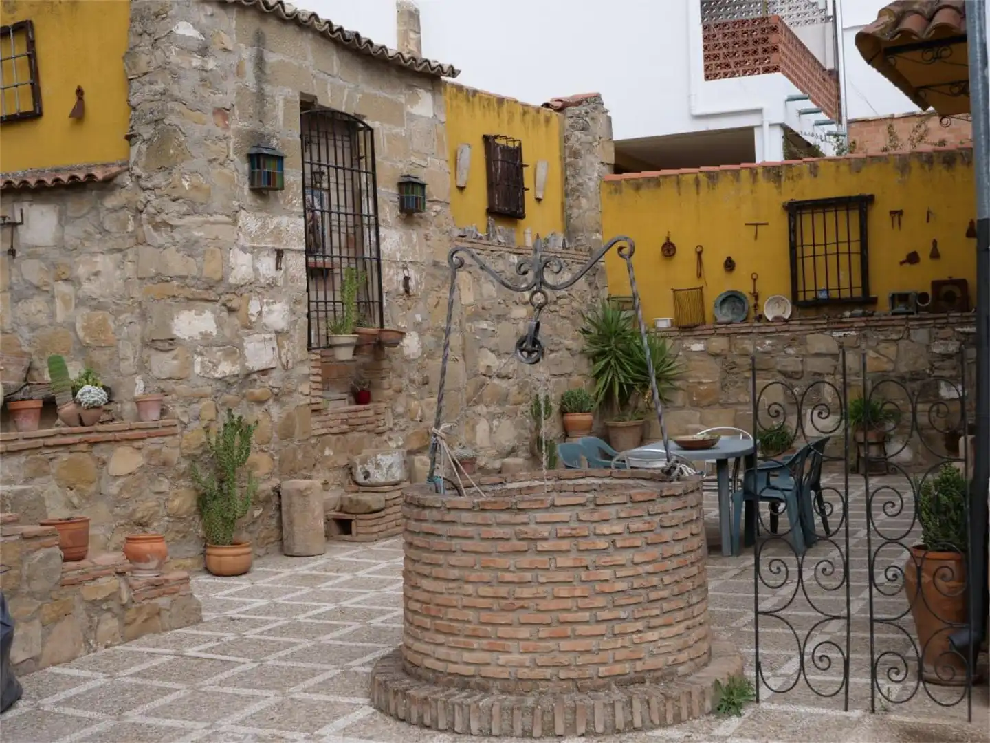 Habitación en Calle San Antón, 35, Baeza Habitación en Calle San Antón, 35, Baeza