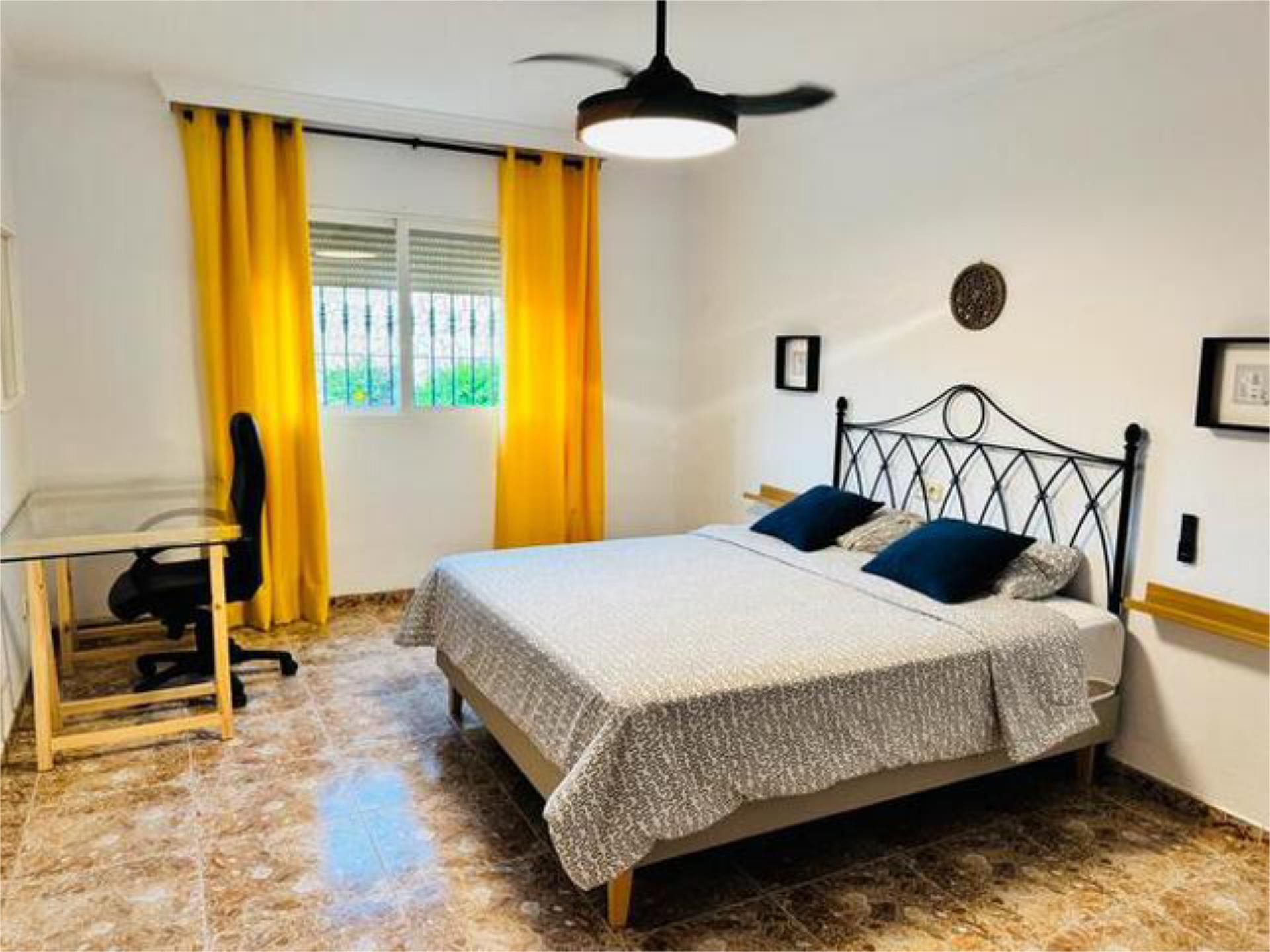 Single-family semi-detached to rent in La Cala Mijas