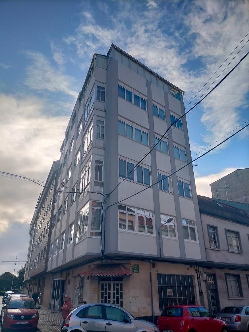 Vista exterior de Pis en venda en Ferrol amb Terrassa