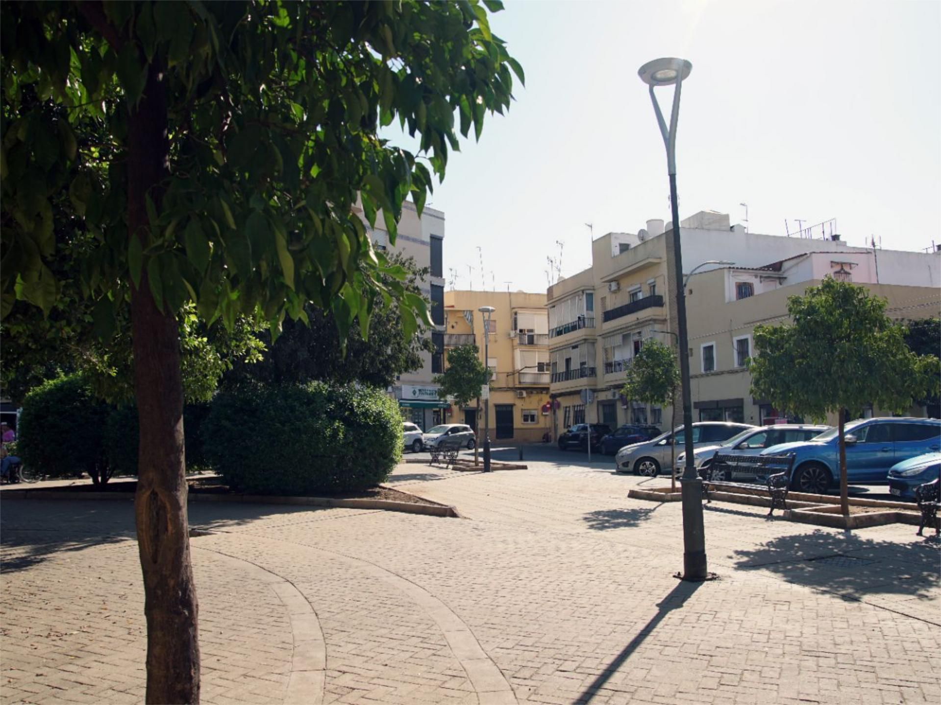 Exterior view of Flat for sale in  Sevilla Capital  with Air Conditioner, Heating and Furnished