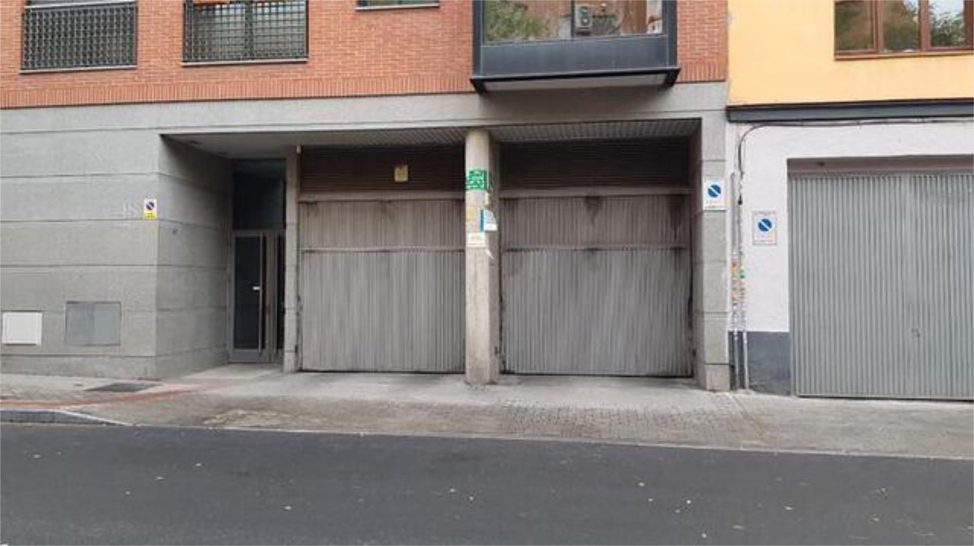 Vista exterior de Garatge de lloguer en  Madrid Capital