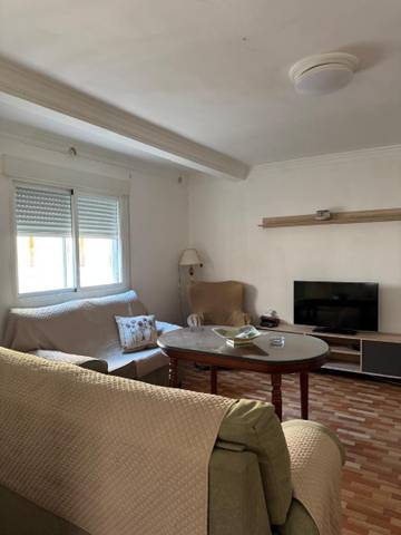 Piso en Alquiler en Avenida Fernando Calzadilla, 29d en Pardaleras