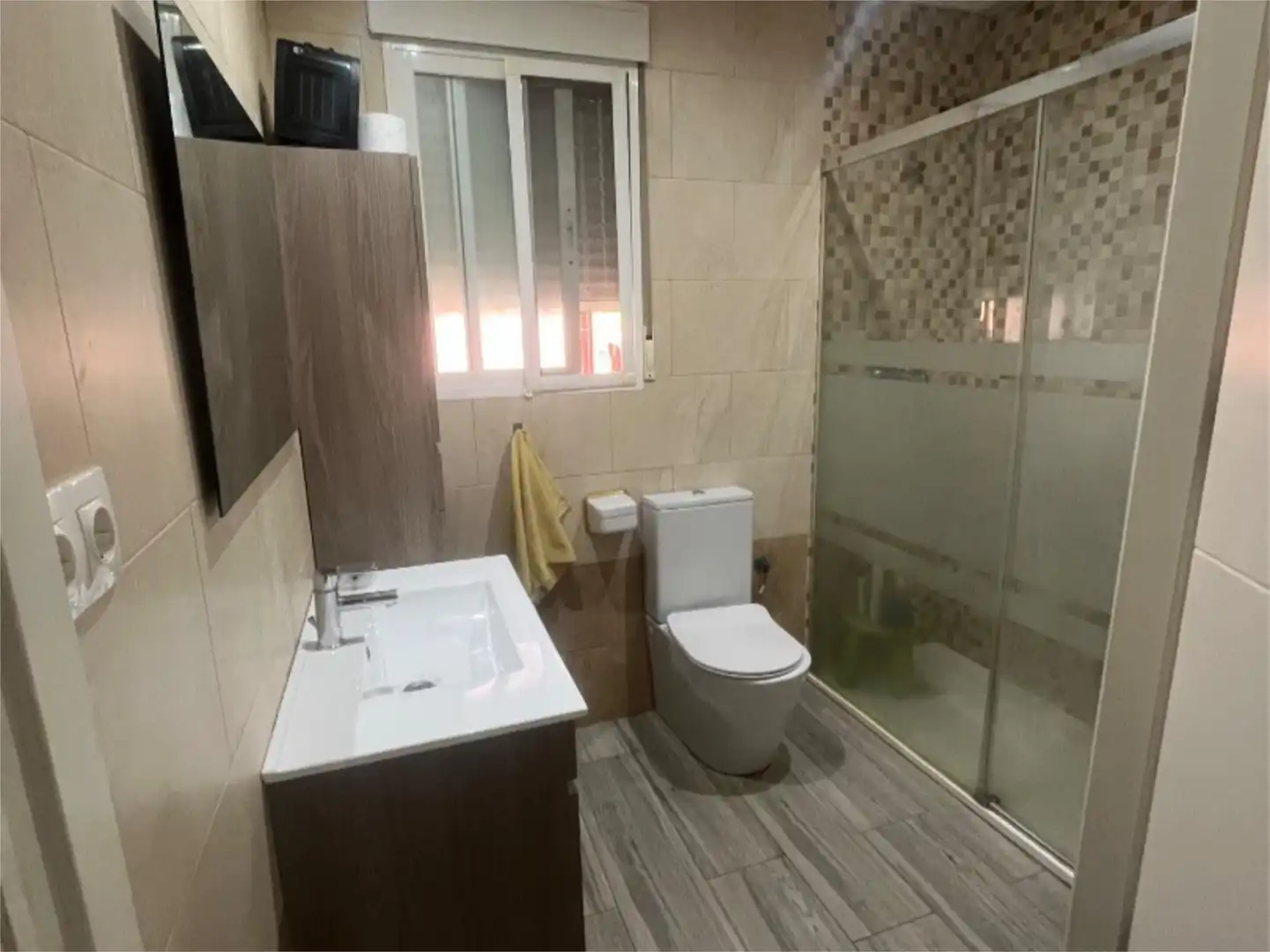 Houses for sale in Calle Guadarroman, 124, Almodóvar del Río Bathroom of Houses for sale in Almodóvar del Río with Air Conditioner, Terrace and Swimming Pool