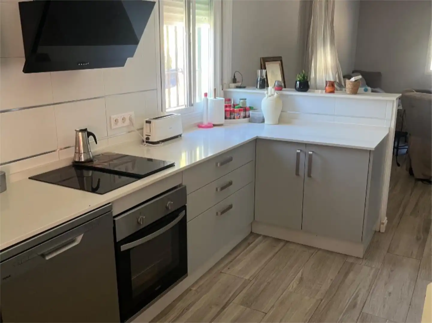 Houses for sale in Calle Guadarroman, 124, Almodóvar del Río Kitchen of Houses for sale in Almodóvar del Río with Air Conditioner, Terrace and Swimming Pool