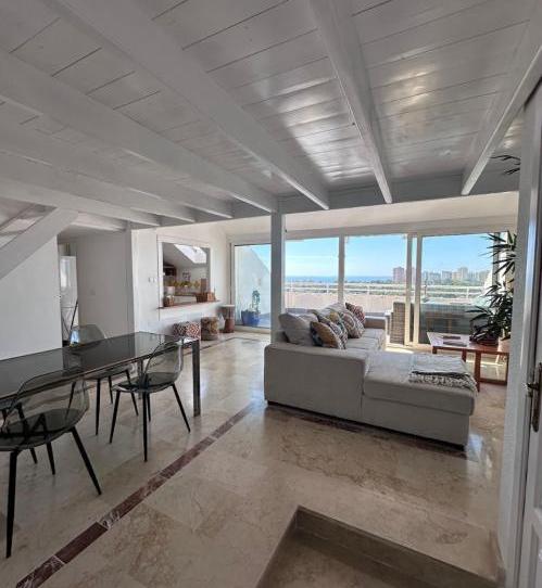 Attic to rent in Calle Sector Y-1 Campoa-sector Nort, 7b, Campoamor, Alicante - image 1 Photo 1 of Attic to rent in Calle Sector Y-1 Campoa-sector Nort, 7b, Campoamor, Alicante