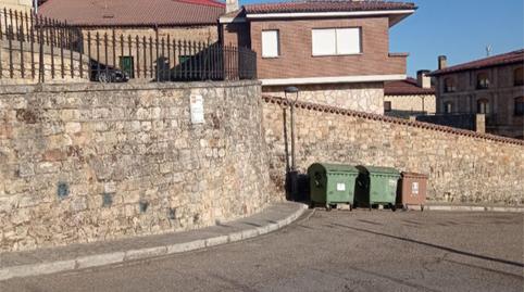 Casa adosada en venda a Plaza de España, 9, Regumiel de la Sierra, Burgos - imatge 2 Foto 2 de Casa adosada en venda a Plaza de España, 9, Regumiel de la Sierra, Burgos