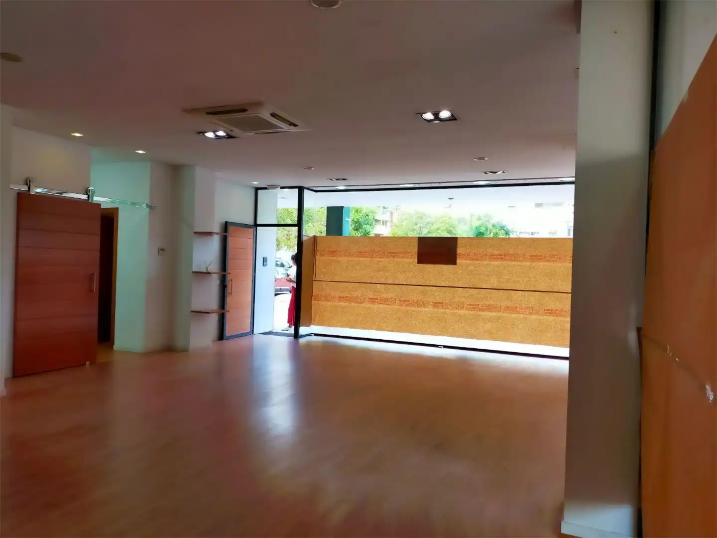 Local en venda a Carrer de Churruca, 22, Nuevo Centro Local en venda en Sagunto / Sagunt amb Aire condicionat, Calefacció i Parquet