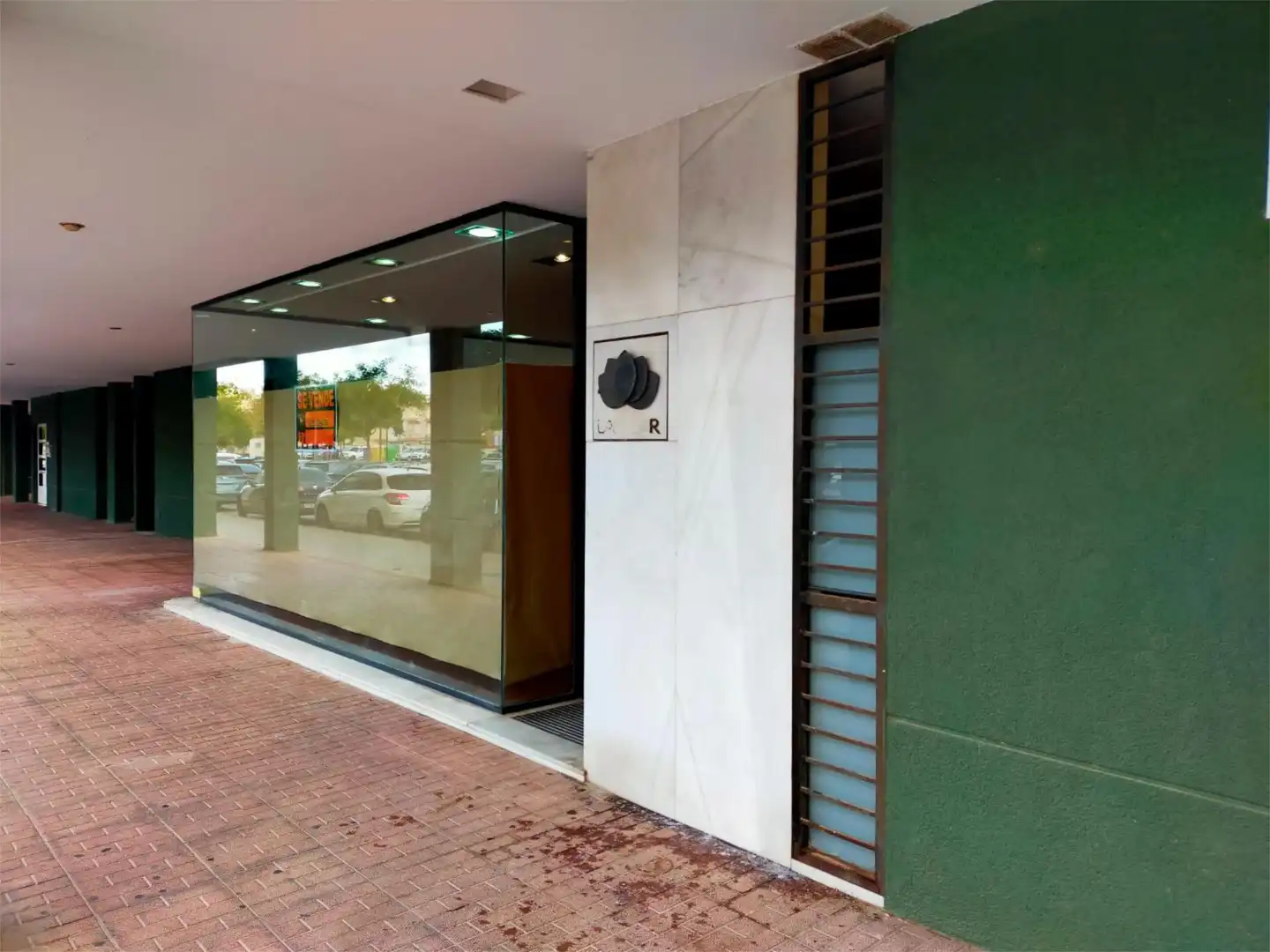 Local en venda a Carrer de Churruca, 22, Nuevo Centro Vista exterior de Local en venda en Sagunto / Sagunt amb Aire condicionat, Calefacció i Parquet