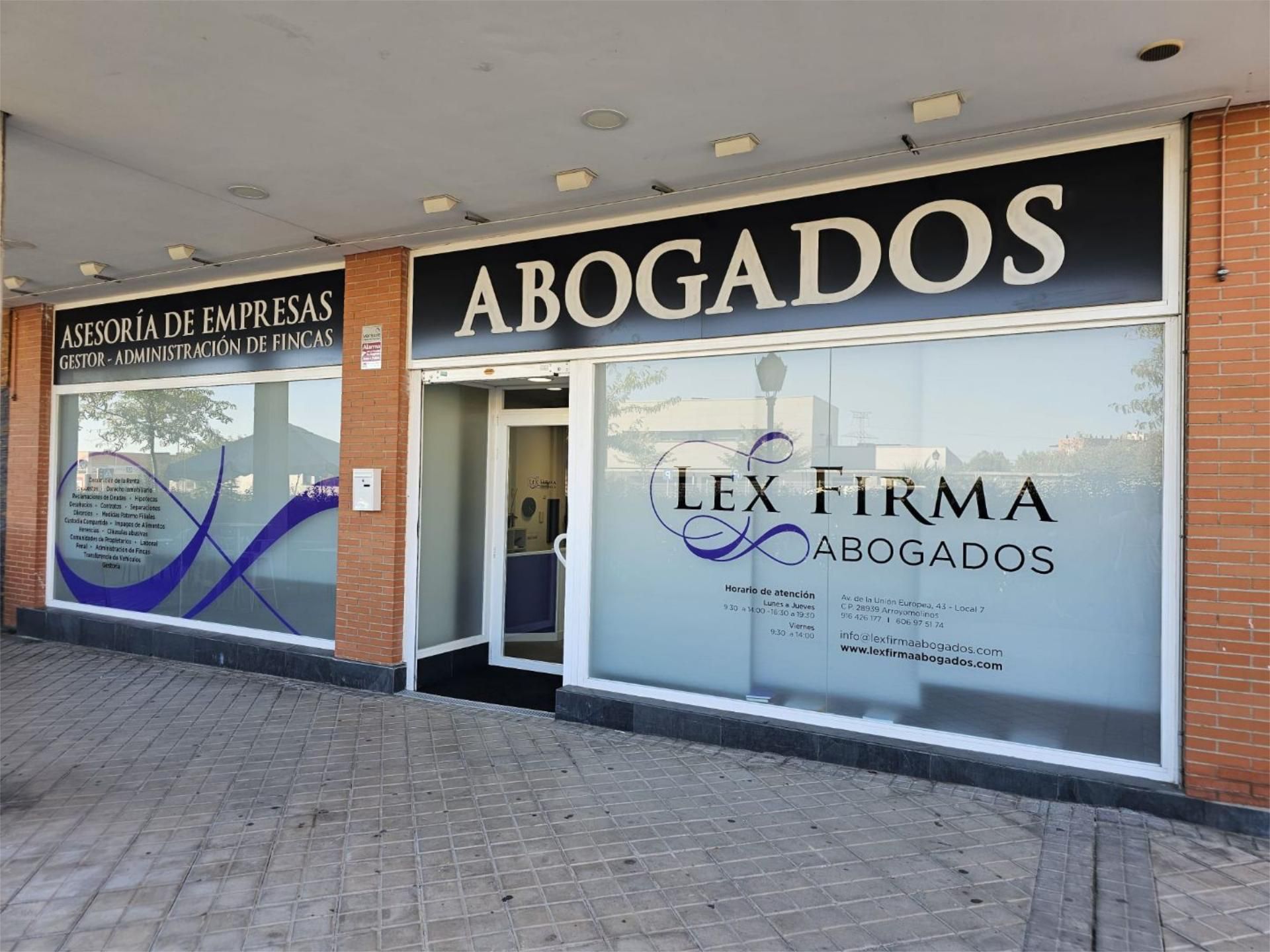 Exterior view of Premises for sale in Arroyomolinos (Madrid)  with Air Conditioner