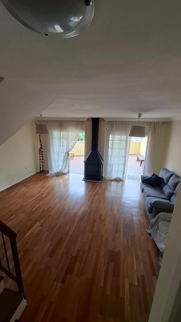 Sala d'estar de Casa adosada en venda en San Miguel de Abona amb Aire condicionat, Terrassa i Piscina