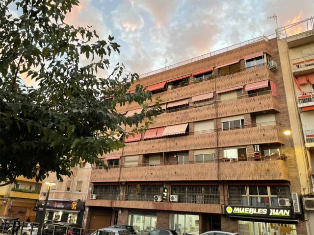 Piso en Venta en Calle General Espartero, 2 en Carolinas Altas