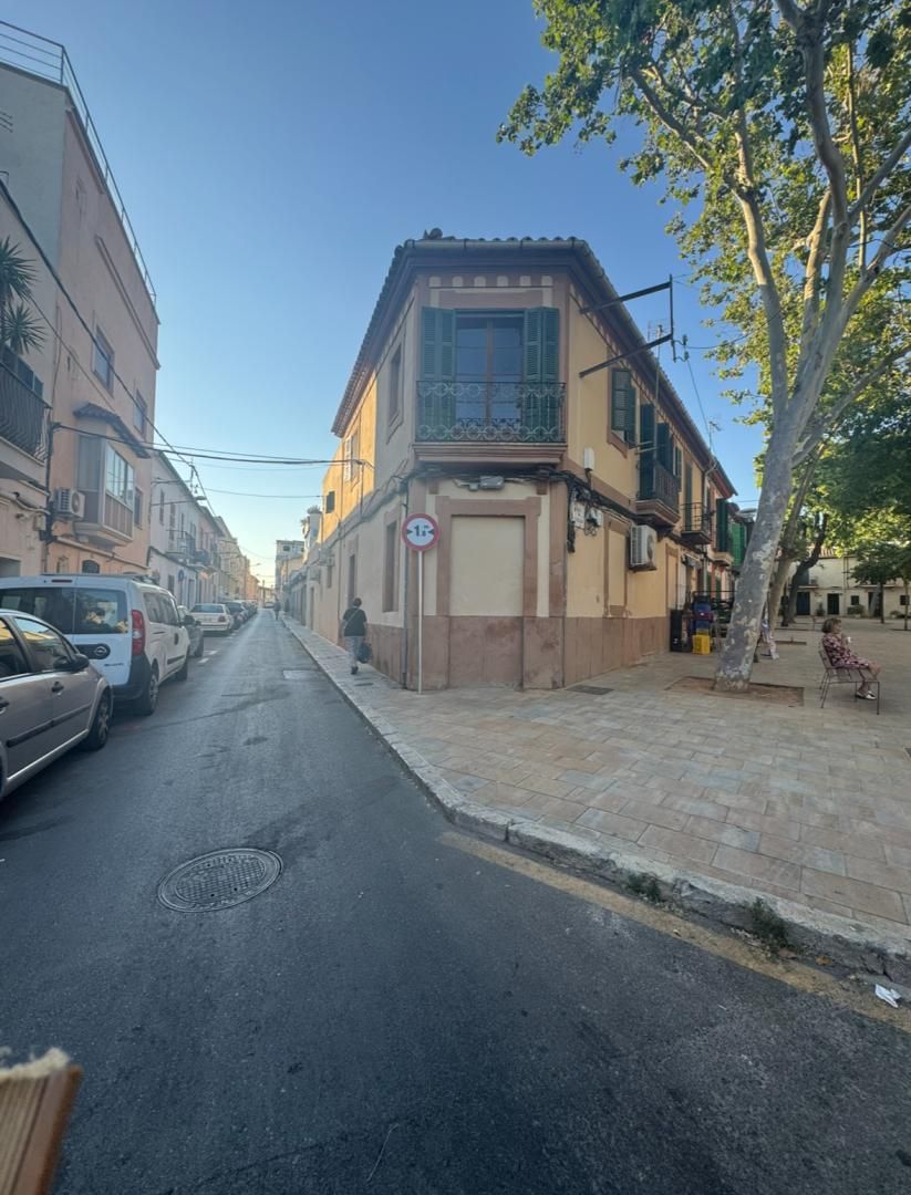 Vista exterior de Casa adosada de alquiler en  Palma de Mallorca con Parquet, Terraza y Amueblado