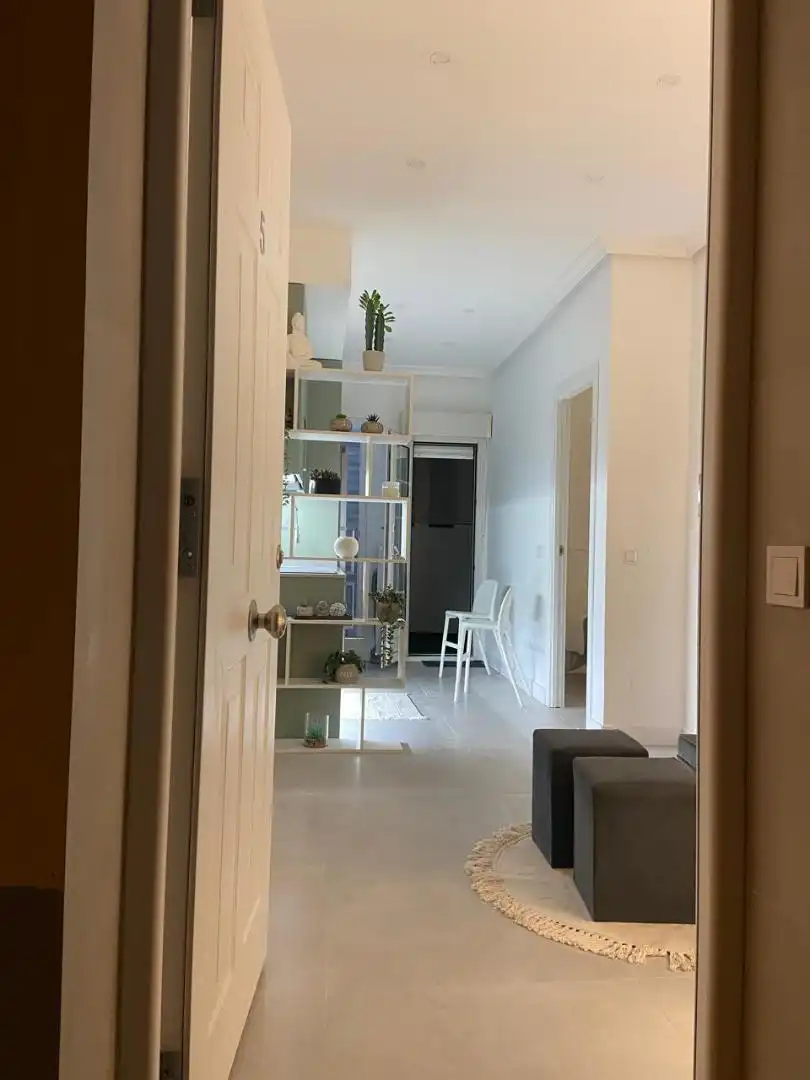 Flat for sale in Calle de Isabelita Usera, 5, Pradolongo Flat for sale in Madrid Capital with Air Conditioner